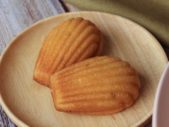 【Mum,Mum Steamed Buns and Delicious Food】 Let's get together and eat delicious food! Book gift box room temperature series